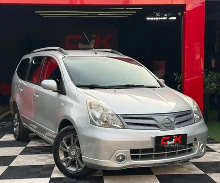 Nissan LIVINA 2013 Prata — foto 1 de 3