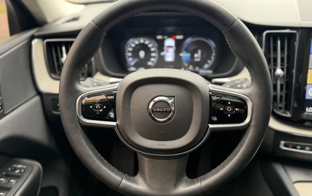 imagem-https://www.socarrao.com.br/sc-vehicle-images-prod/3057807/1786326095561-vehicle_image_1786326060_64f4fc998a6ab7d7657657b6837a0547.jpeg