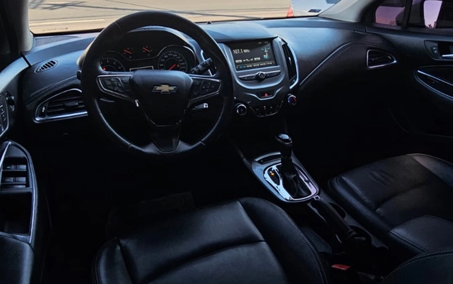 imagem-https://www.socarrao.com.br/sc-vehicle-images-prod/3058080/1785934222819-YzM3NDA5MzMtNmZiMi00ODc0LWE5ZjctNTI5ZDM1MzJmMTZhLmpwZw.jpg
