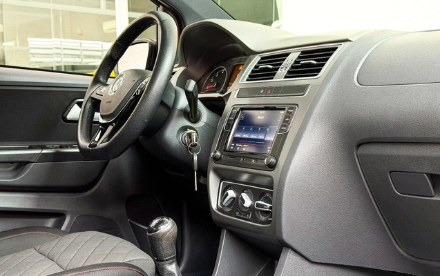 imagem-https://www.socarrao.com.br/sc-vehicle-images-prod/3058103/1785934283202-7a9609cccc214218bd6de13c6b1986f3_1785934254231.jpg