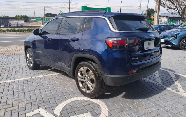 imagem-https://www.socarrao.com.br/sc-vehicle-images-prod/3058201/1785935132059-ZXggMDMuanBlZw.jpeg