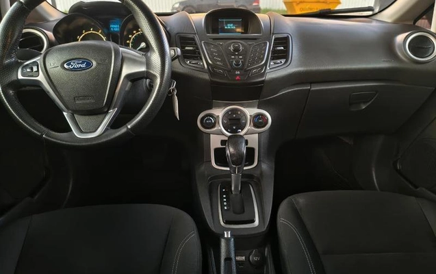 imagem-https://www.socarrao.com.br/sc-vehicle-images-prod/3058207/1789069521131-8348630_7_B_2cd34ae182.jpeg