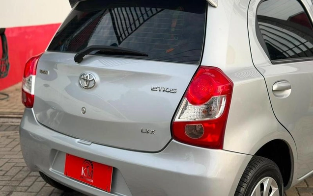 imagem-https://www.socarrao.com.br/sc-vehicle-images-prod/3058249/1790110105447-8349725_10_B_800b2ce0f3.jpeg