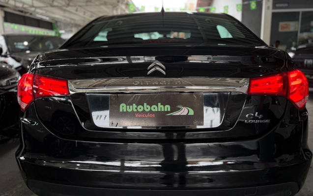 imagem-https://www.socarrao.com.br/sc-vehicle-images-prod/3058262/1785935779170-7e6b554c-503f-4ac6-83eb-12294e0e729d.jpg