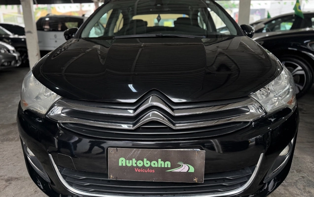 imagem-https://www.socarrao.com.br/sc-vehicle-images-prod/3058262/1785935779171-aa9f87a8-a512-41d5-b574-b40f8e31535a.jpg