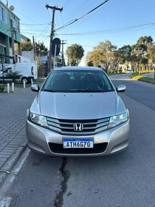 imagem de Sedan DX 1.5 Flex 16V Mec.