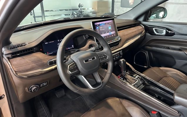 imagem-https://www.socarrao.com.br/sc-vehicle-images-prod/3058333/1785936978491-9eeab475f50346d08f624eaf8a96d093_1785936898780.jpg