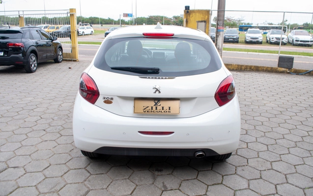 imagem-https://www.socarrao.com.br/sc-vehicle-images-prod/3058366/1787951001128-00a7cf10f044465f9ae75c9a57ed6a3a_1787950896702.jpg