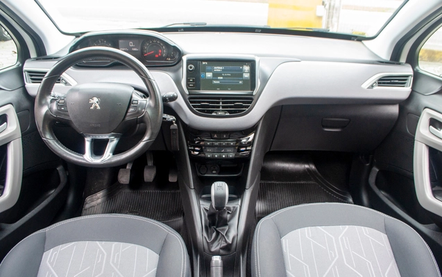 imagem-https://www.socarrao.com.br/sc-vehicle-images-prod/3058366/1787951001130-7692edcc840b4646acfcc89bdf8f0a00_1787950896709.jpg