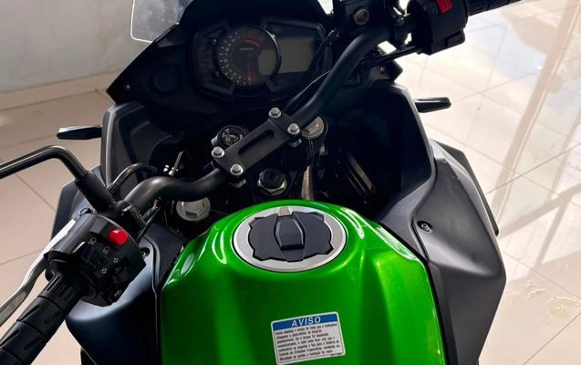 imagem-https://www.socarrao.com.br/sc-vehicle-images-prod/3058426/1785938210468-8f651dc4c9ca40c2872e60de1bd16ad3_1785938100984.jpg