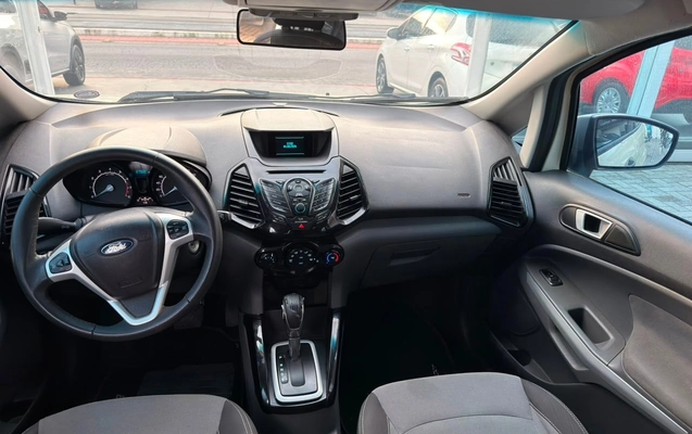 imagem-https://www.socarrao.com.br/sc-vehicle-images-prod/3058615/1785939108176-49b2a4b6c86c43daa072e9706a098850_1785938984323.jpg