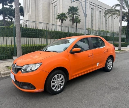 Renault Logan 2014 Branco — foto 1 de 3