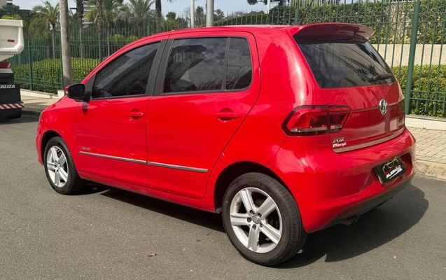 imagem-https://www.socarrao.com.br/sc-vehicle-images-prod/3058675/1789159227272-8334944_15_B_3e75ee6ac7.jpeg