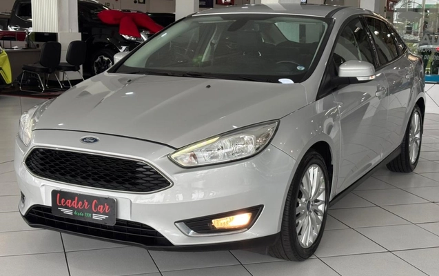 imagem-https://www.socarrao.com.br/sc-vehicle-images-prod/3058759/1785939327718-6_024004.jpg