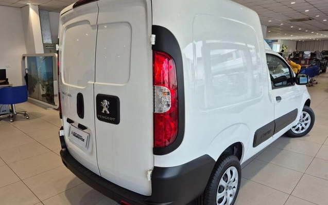 imagem-https://www.socarrao.com.br/sc-vehicle-images-prod/3058772/1786567710565-8350265_5_B_65d980f875.jpeg