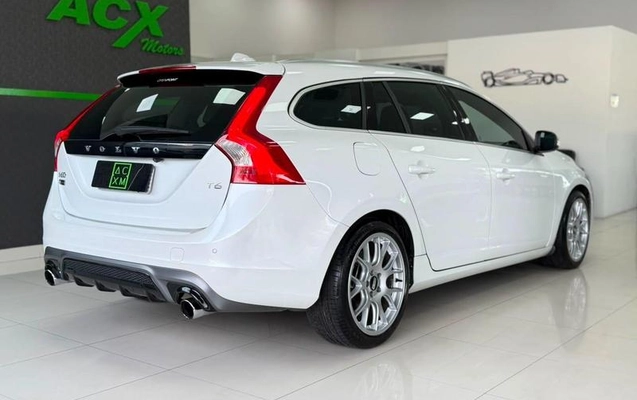 imagem-https://www.socarrao.com.br/sc-vehicle-images-prod/3058796/1789042430058-8350276_1_B_7e5805dd74.jpeg