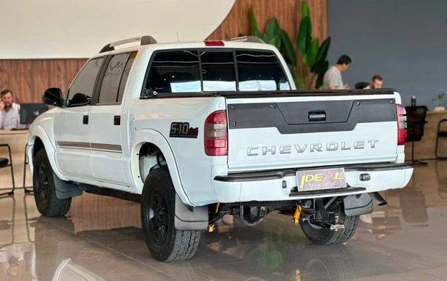 imagem-https://www.socarrao.com.br/sc-vehicle-images-prod/3058886/1788894268245-41cff5cdd5cb452d9a9394395050efef_1785939366830.jpg