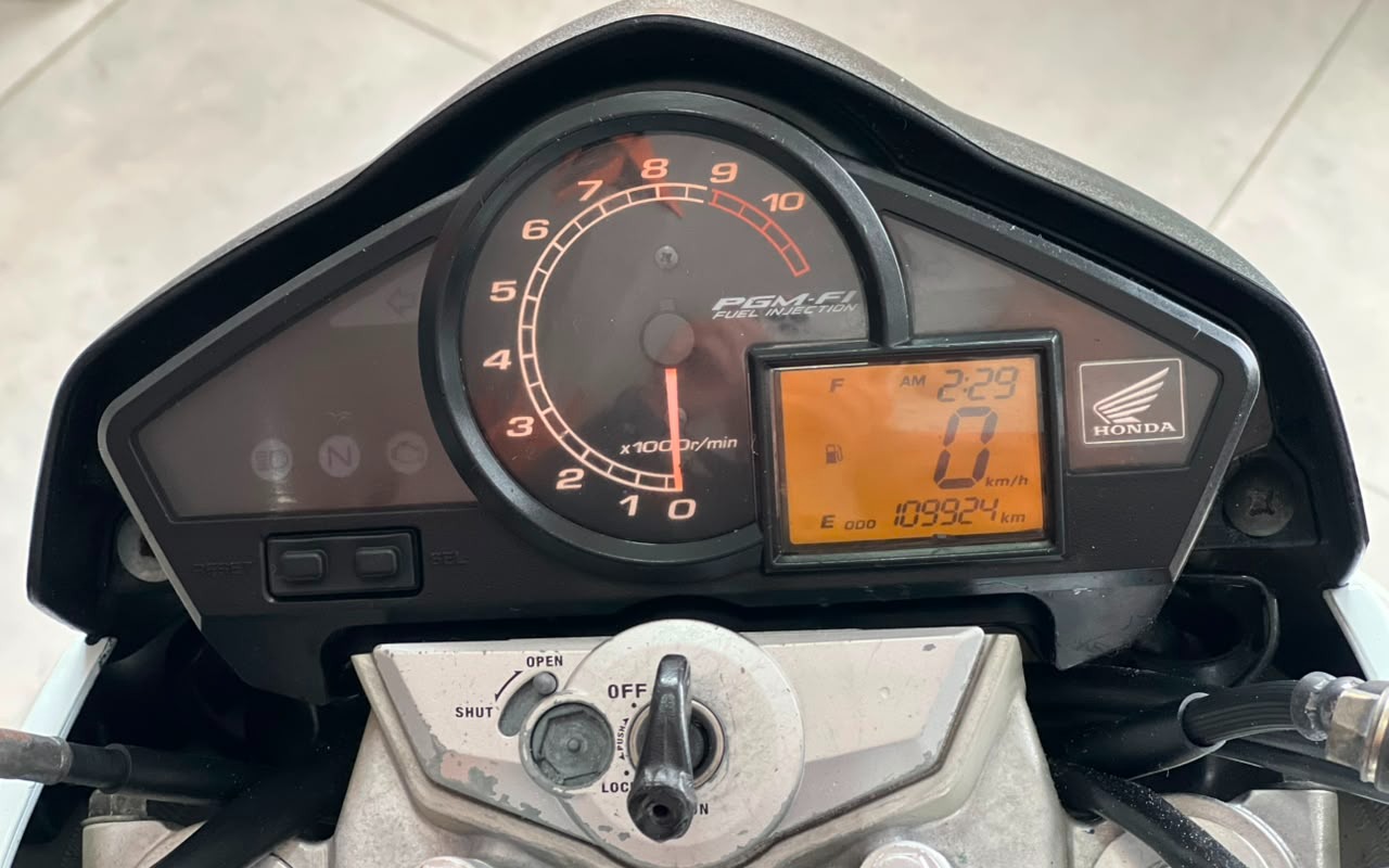 imagem-https://www.socarrao.com.br/sc-vehicle-images-prod/3059078/1785940482836-V2hhdHNBcHAgSW1hZ2UgMjAyNi0wOC0wNSBhdCAxMS4yNC4zOCAoMikuanBlZw.jpeg