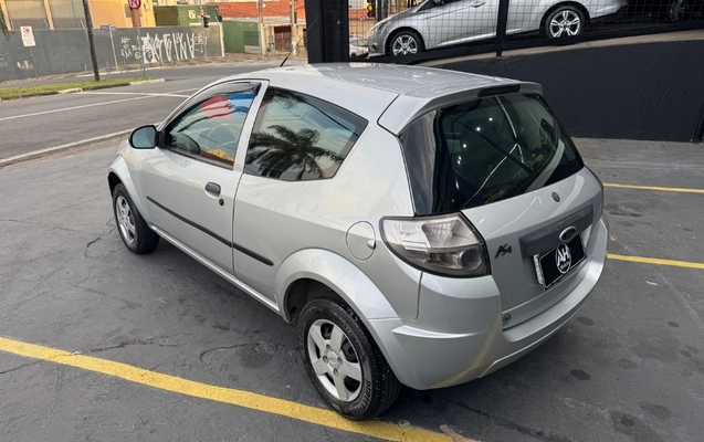 imagem-https://www.socarrao.com.br/sc-vehicle-images-prod/3059132/1785940732076-gb-99eaef5.jpeg