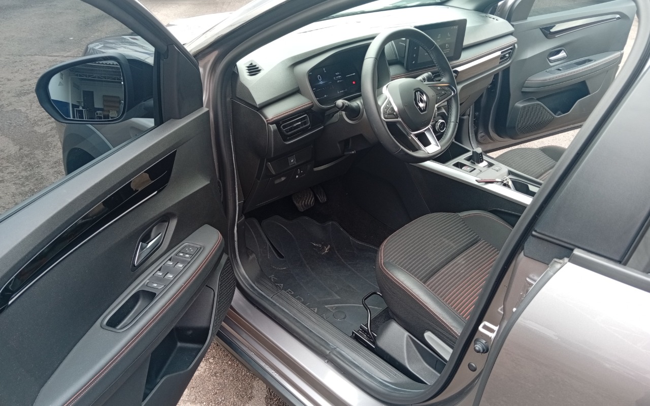 imagem-https://www.socarrao.com.br/sc-vehicle-images-prod/3059208/1785941066989-MTc4NTk0MDk3OTkzNDM1NzE0MzUxODYzMTE1Mzk5NTcuanBn.jpg