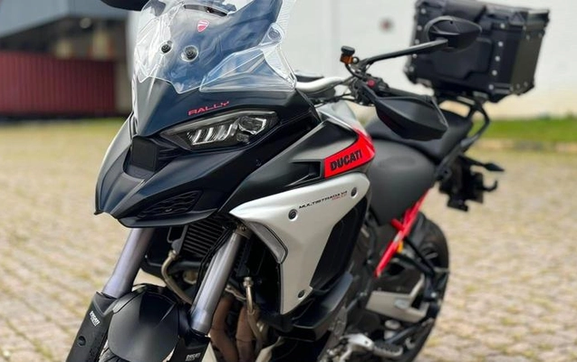 imagem-https://www.socarrao.com.br/sc-vehicle-images-prod/3059235/1788011818740-8350382_0_B_b99612e324.jpeg