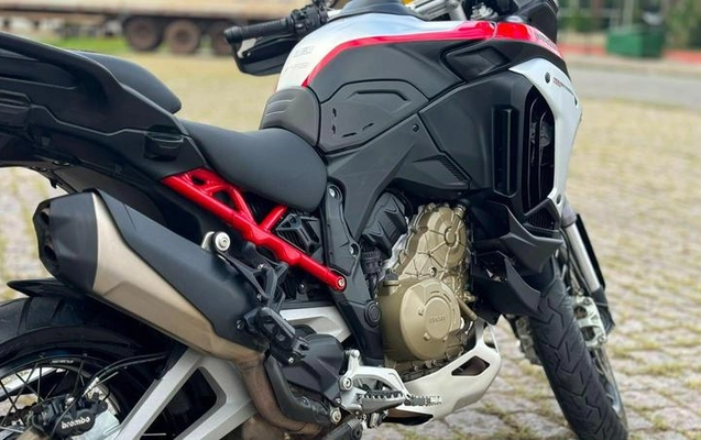 imagem-https://www.socarrao.com.br/sc-vehicle-images-prod/3059235/1788011818747-8350382_0_B_ebc6e48b4a.jpeg