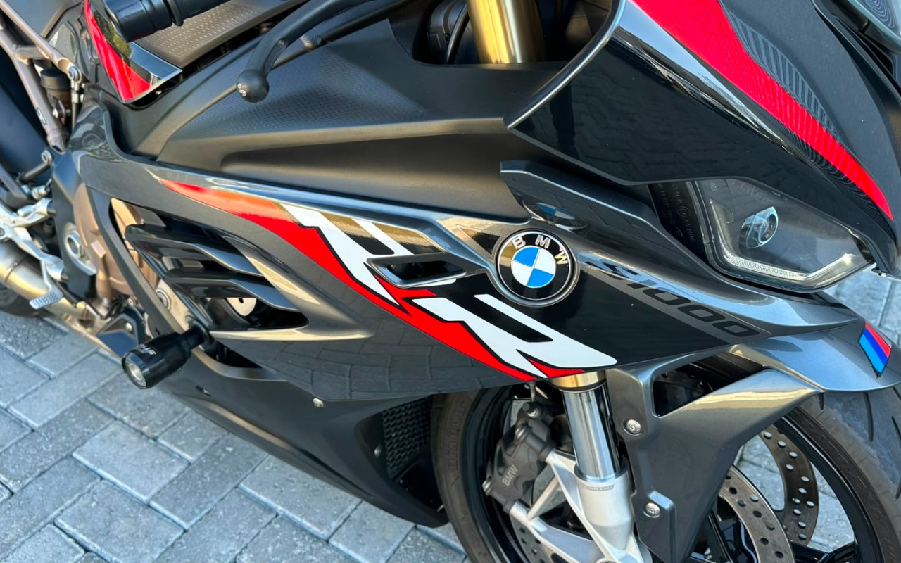 imagem-https://www.socarrao.com.br/sc-vehicle-images-prod/3059368/1785942130069-MDg2MTE0MzAtNWJhYy00NTgzLTliNDYtZDQwZTY0NTVkYWZkLmpwZw.jpg