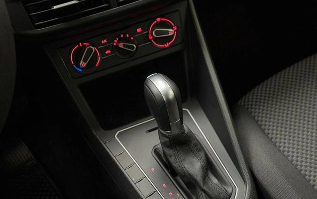 imagem-https://www.socarrao.com.br/sc-vehicle-images-prod/3060003/1785954155180-8270909_9_B_fc183f8363.jpeg