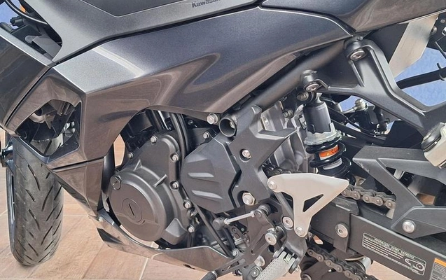 imagem-https://www.socarrao.com.br/sc-vehicle-images-prod/3060008/1788011824409-8350596_15_B_c5924aecdf.jpeg