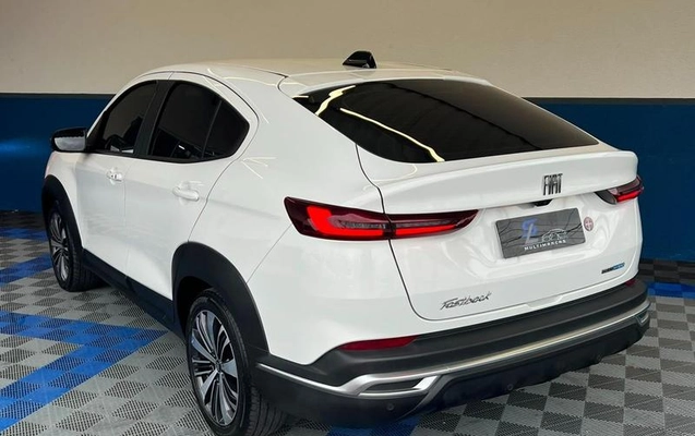 imagem-https://www.socarrao.com.br/sc-vehicle-images-prod/3060063/1789657440221-8350217_0_B_8c2cdce639.jpeg