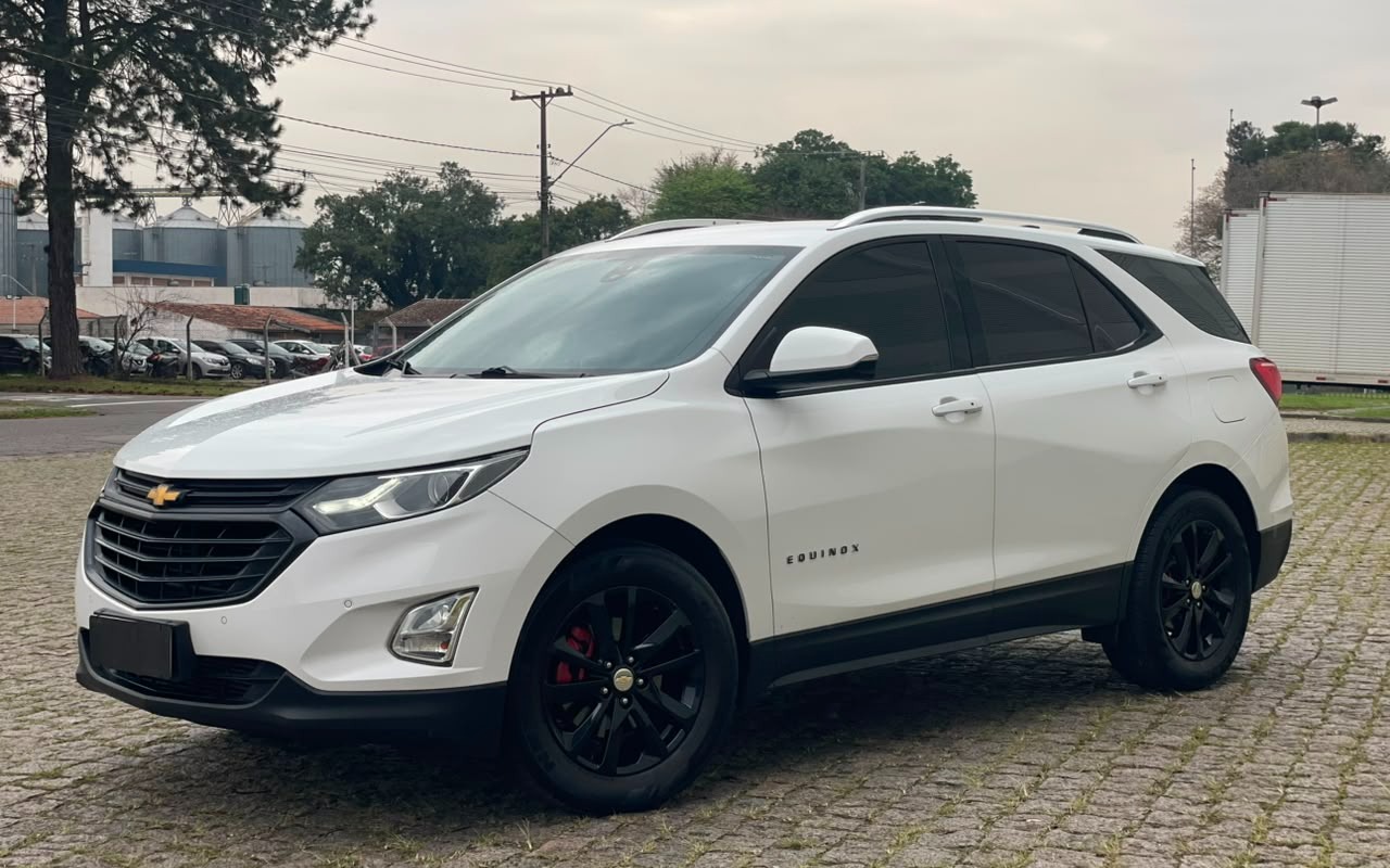 imagem-https://www.socarrao.com.br/sc-vehicle-images-prod/3060064/1785943965358-V2hhdHNBcHAgSW1hZ2UgMjAyNi0wOC0wNSBhdCAxMi4xOC40NiBQTSAoMSkuanBlZw.jpeg