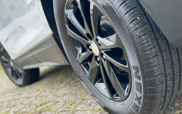 imagem-https://www.socarrao.com.br/sc-vehicle-images-prod/3060064/1785943965835-V2hhdHNBcHAgSW1hZ2UgMjAyNi0wOC0wNSBhdCAxMi4xOC40OSBQTSAoMSkuanBlZw.jpeg