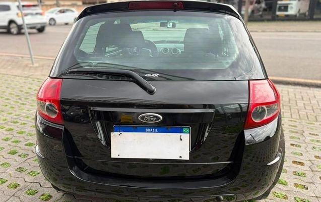 imagem-https://www.socarrao.com.br/sc-vehicle-images-prod/3061064/1789592657638-8301597_7_B_307497c5c8.jpeg