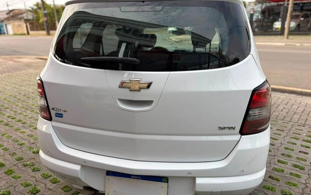imagem-https://www.socarrao.com.br/sc-vehicle-images-prod/3061143/1787759216765-8350660_4_B_9ed62996df.jpeg
