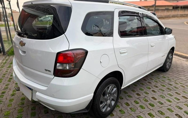 imagem-https://www.socarrao.com.br/sc-vehicle-images-prod/3061143/1787759216766-8350660_6_B_7c39a140b0.jpeg