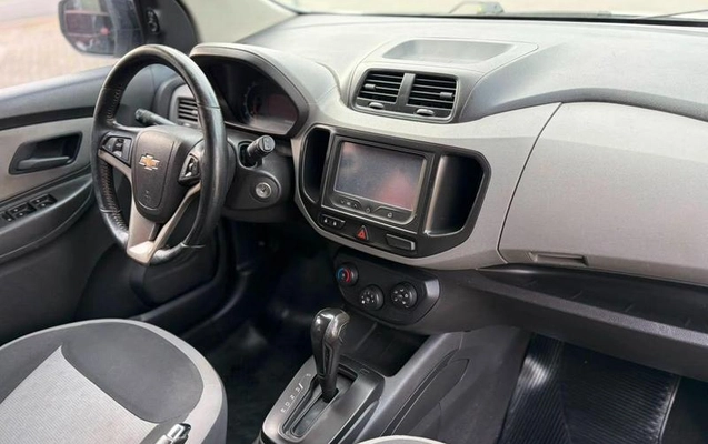 imagem-https://www.socarrao.com.br/sc-vehicle-images-prod/3061143/1787759216768-8350660_12_B_e4b83c00d1.jpeg