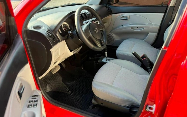 imagem-https://www.socarrao.com.br/sc-vehicle-images-prod/3061288/1787604548311-8265411_3_B_4e25ad57bb.jpeg