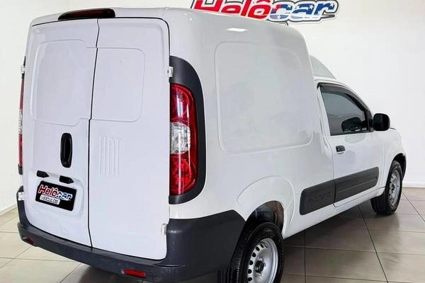 imagem-https://www.socarrao.com.br/sc-vehicle-images-prod/3061386/1787581968561-8295239_1_B_57f0d77ea9.jpeg