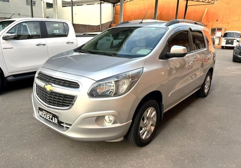 Chevrolet Spin 2013 Prata — foto 1 de 3