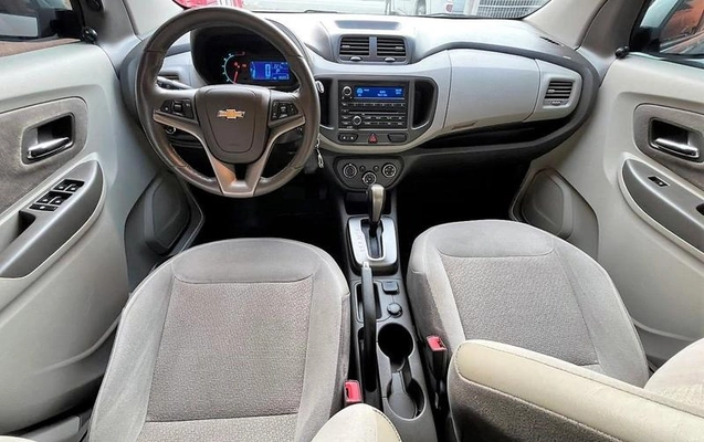imagem-https://www.socarrao.com.br/sc-vehicle-images-prod/3061662/1785948075483-8350983_10_B_c55fa88ac5.jpeg