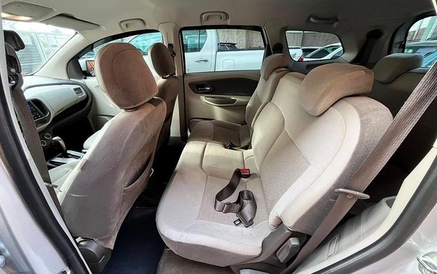imagem-https://www.socarrao.com.br/sc-vehicle-images-prod/3061662/1785948075490-8350983_5_B_1ea5e79d25.jpeg