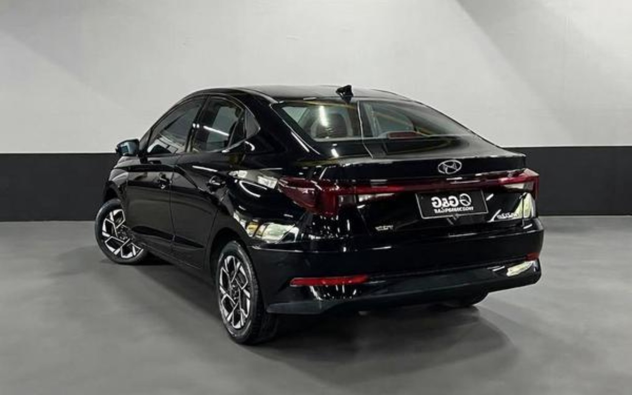 imagem-https://www.socarrao.com.br/sc-vehicle-images-prod/3062174/1785949042232-ODMyMjk1NV8wX0JfZTY2NDlmNDkwNy5qcGVn.jpeg