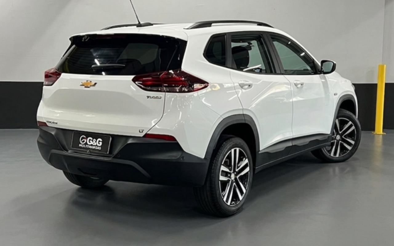 imagem-https://www.socarrao.com.br/sc-vehicle-images-prod/3062308/1785949363433-ODI3MDA4M180X0JfNGVhOTQ0N2Q1Ni5wbmc.png