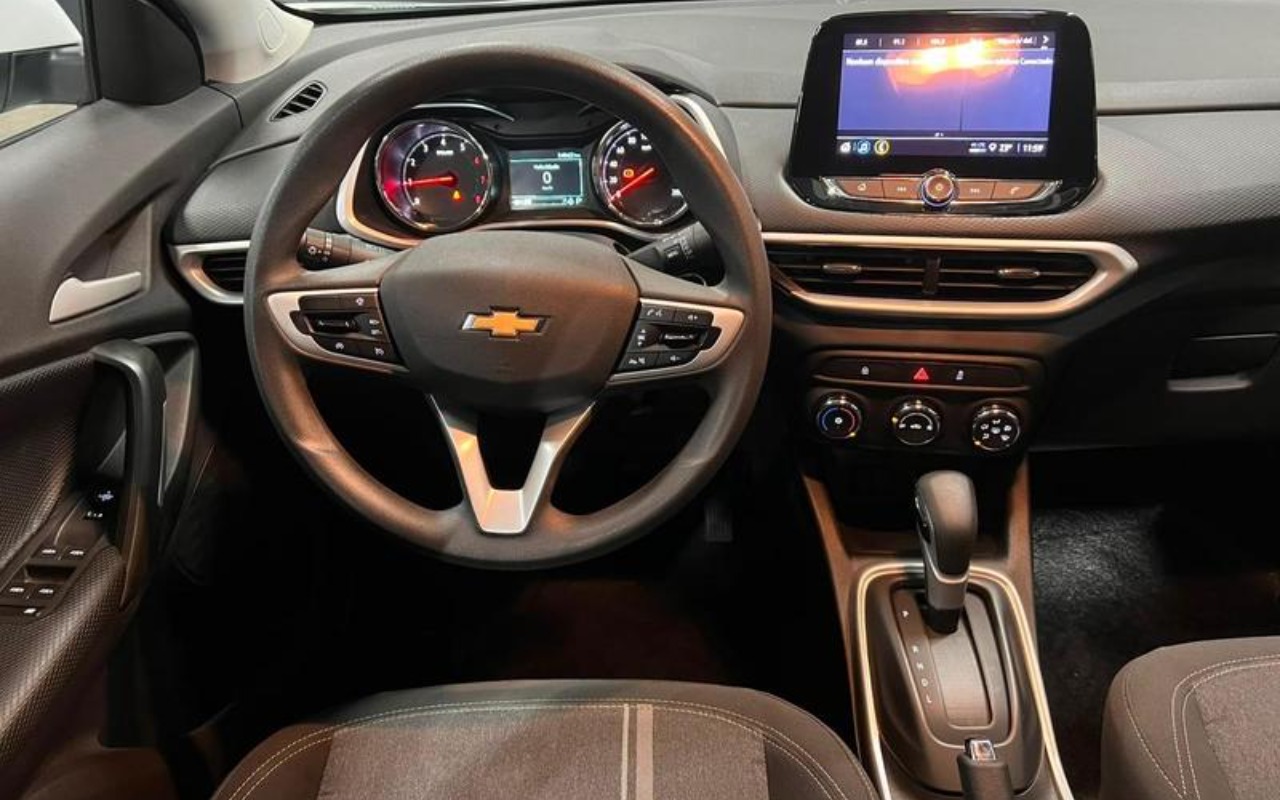imagem-https://www.socarrao.com.br/sc-vehicle-images-prod/3062308/1785949363537-ODI3MDA4M185X0JfODhlNzc2OWZlOS5qcGVn.jpeg