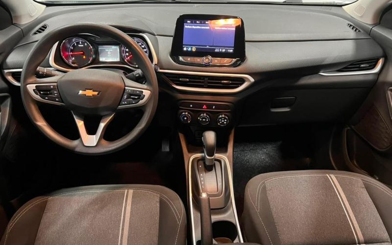 imagem-https://www.socarrao.com.br/sc-vehicle-images-prod/3062308/1785949363640-ODI3MDA4M18xMF9CXzZkMGVmOGEyZmYuanBlZw.jpeg
