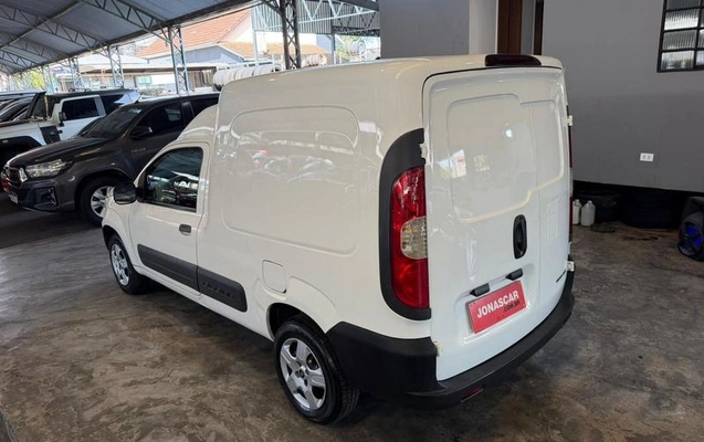 imagem-https://www.socarrao.com.br/sc-vehicle-images-prod/3062501/1788975683824-8351170_1_B_9fa05e1ecf.jpeg