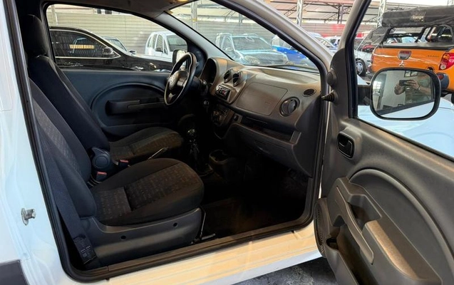 imagem-https://www.socarrao.com.br/sc-vehicle-images-prod/3062501/1788975683841-8351170_12_B_b2af55c826.jpeg