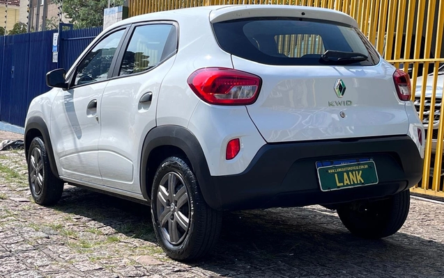 imagem-https://www.socarrao.com.br/sc-vehicle-images-prod/3062709/1785950281820-ZjIzYzU3MzAtZjIwNS00MGI4LWJiY2YtOTQ0MmI2NzI4ZTBmLmpwZWc.jpeg
