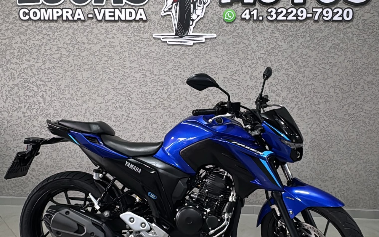 YAMAHA FZ25 250 FAZER CONNECTED 2025 Azul — foto 1 de 3