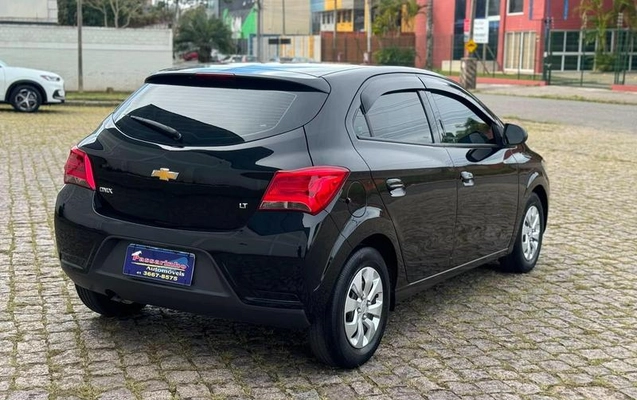 imagem-https://www.socarrao.com.br/sc-vehicle-images-prod/3062894/1788011830541-8317459_3_B_72103cad76.jpeg